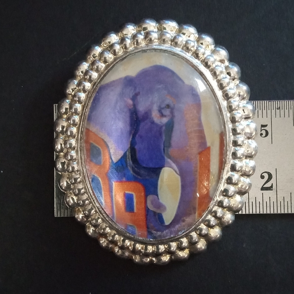 Elephant Art Brooch "RAJU" - Picture 5 of 5